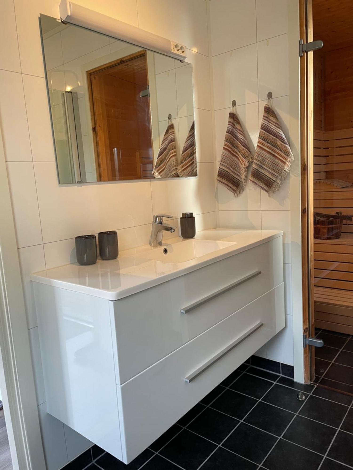 Small Cozy Apartment Tromso Ngoại thất bức ảnh